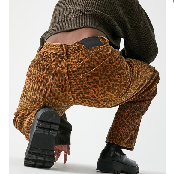 BDG Urban Outfitters Leopard Print Corduroy 90’s Baggy Boyfriend Pants - Picture 5 of 11
